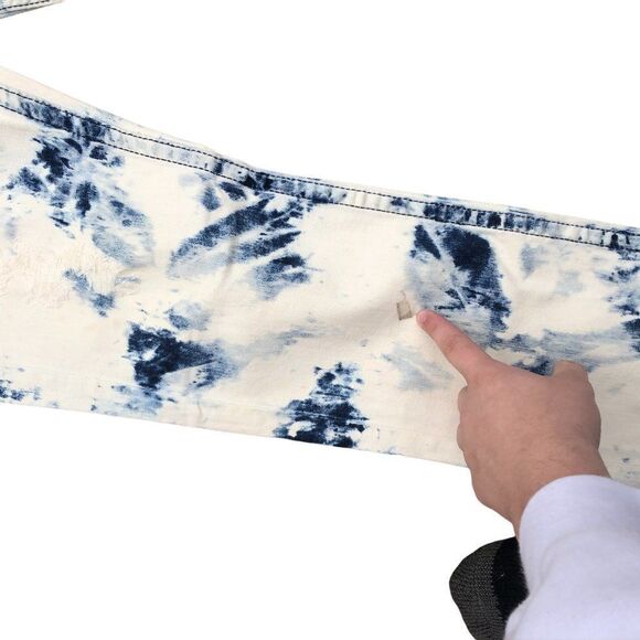 True Religion Jeans Size 32 STRAIGHT WITH FLAP - Picture 15 of 16